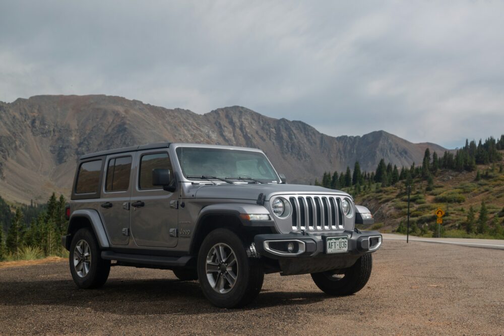 Exploring Jeep's Off-Road Adventures: Lease Your Way to Excitement