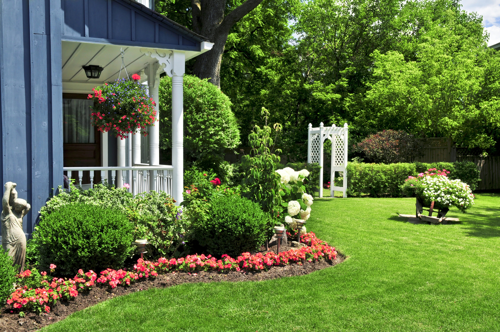 What Every Homeowner Needs to Know About Landscape Management