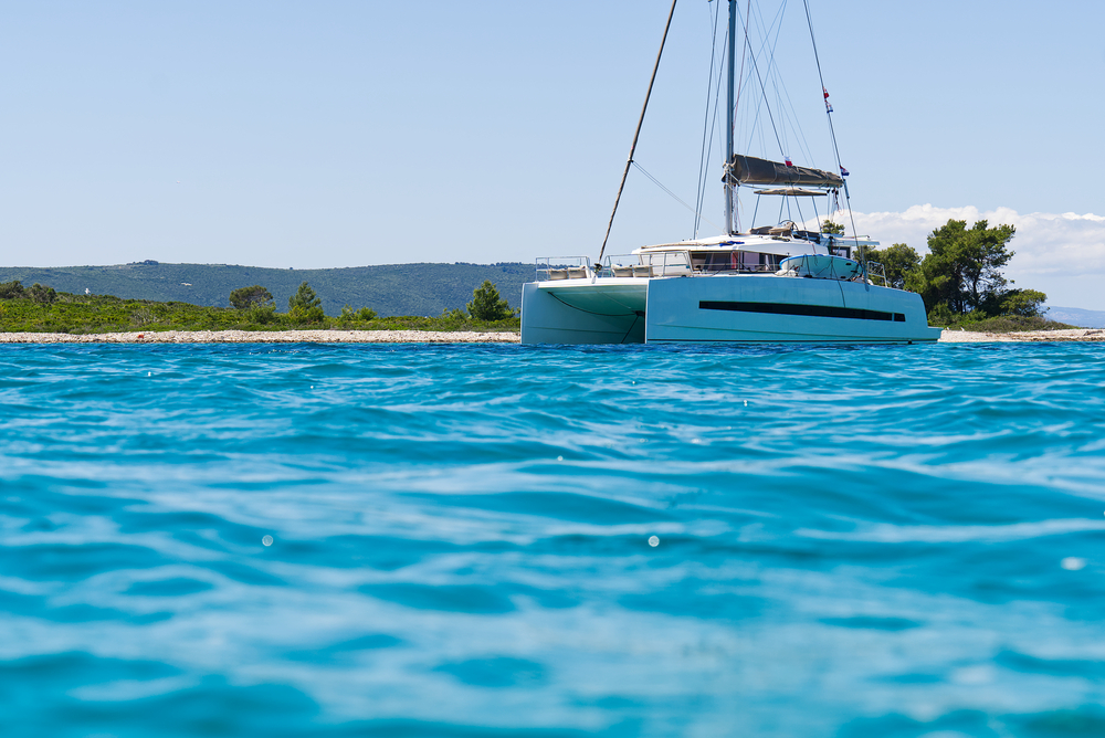 A beginners guide to luxury catamaran sailing in Greece