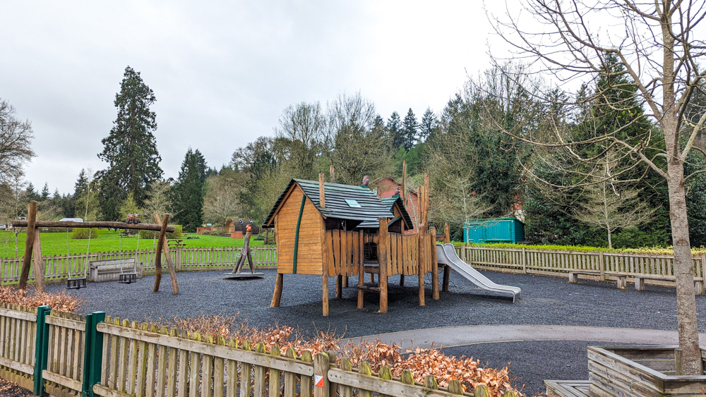 Whitemead Forest Park - Play Park