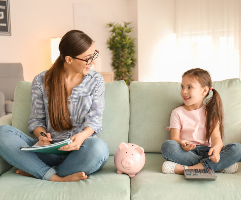 Important money lessons to teach your children