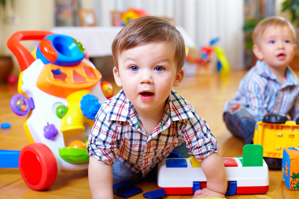 Fun ways to keep your toddler from getting bored