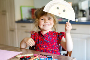 Fun ways to keep your toddler from getting bored