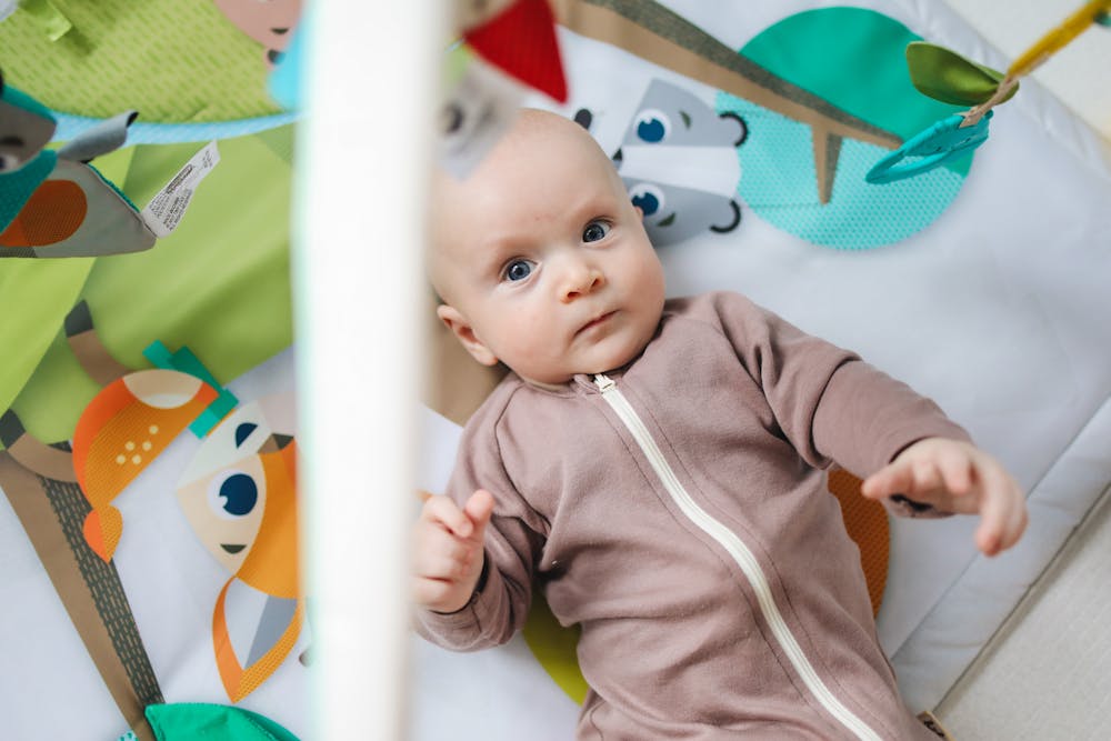 Tips for Picking Out the Perfect Play Mat for Newborn